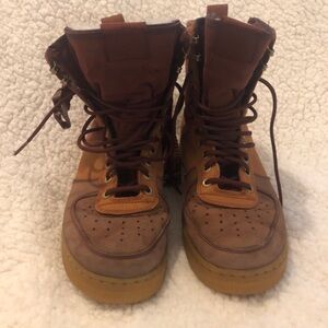 Nike SF AF1 Air Force One Premium Dark Russet Sherpa AQ0118-200 Men’s Size 9